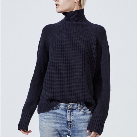 Nili Lotan Cashmere Turtleneck Sweater 